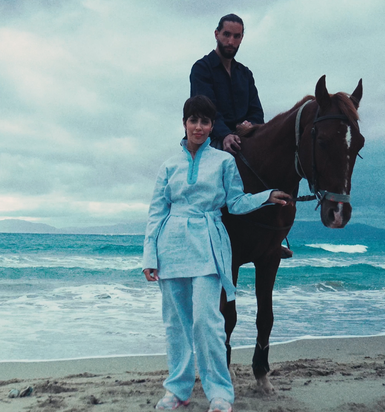 ZAHARA bleu set en lin - SOLD OUT